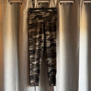 Express Camo Print Leggings small